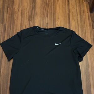 Nike Men's Black T-Shirt